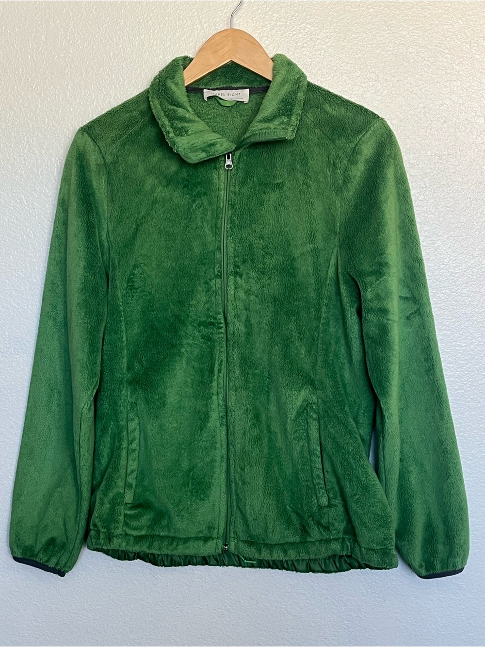 Level Eight Plush Green & Gray Full-Zip Jacket M